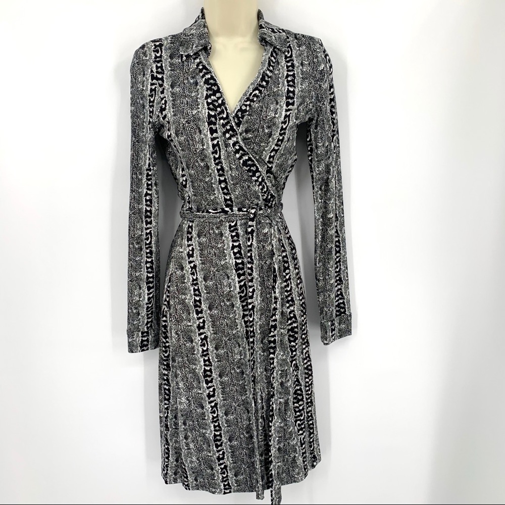 DVF Diane von Furstenberg New Jeanne Two Oasis Snake black wrap dress 0